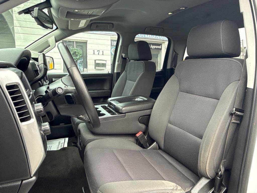 Used 2018 Chevrolet Silverado 1500 LT AWD/4WD image 10