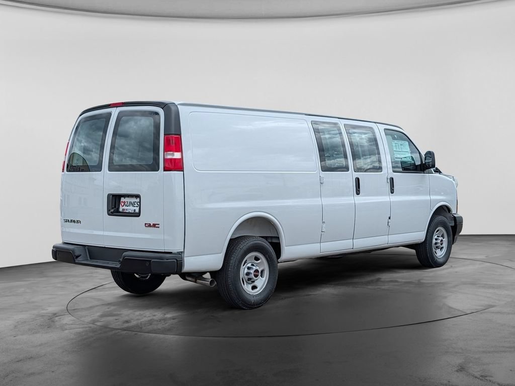 New 2026 GMC Savana 3500 Extended w/ Driver Convenience Package RWD image 16