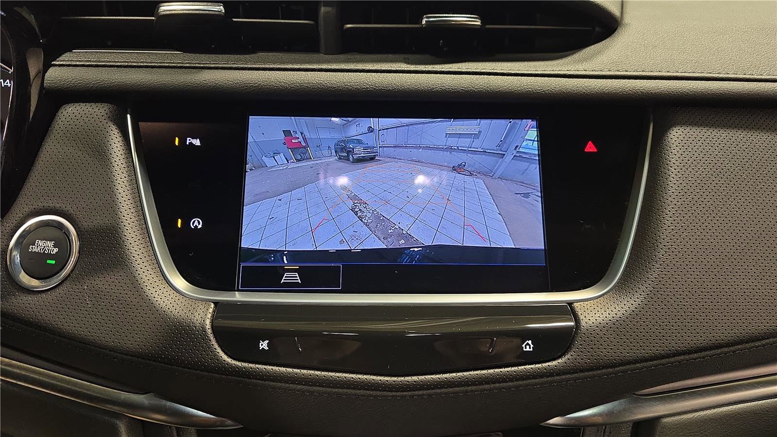 Used 2025 Cadillac XT5 Luxury w/ LPO, Floor Liner Package image 22