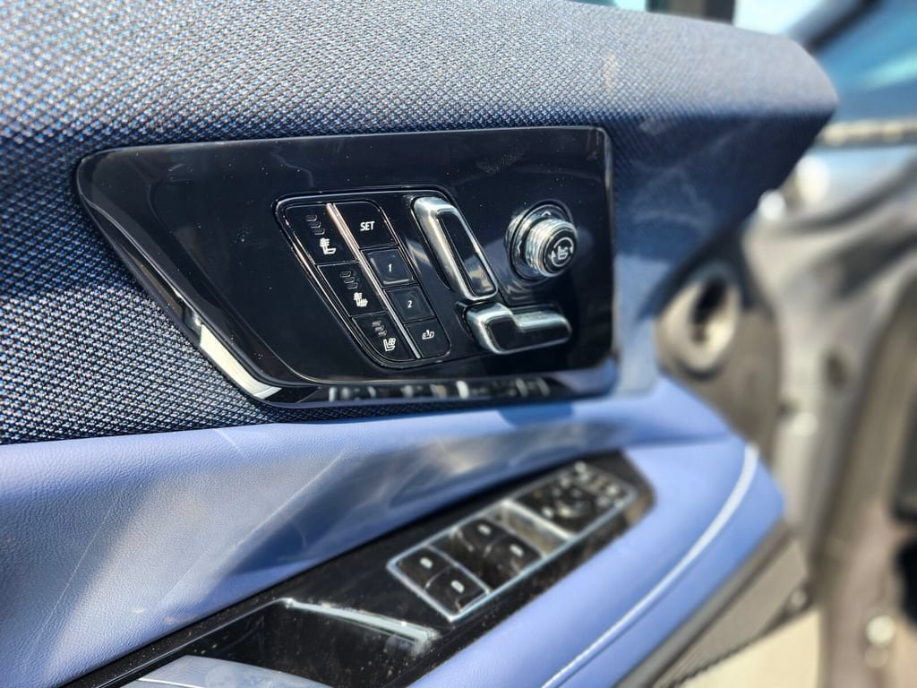 New 2026 Cadillac Optiq Sport 2 AWD/4WD image 15