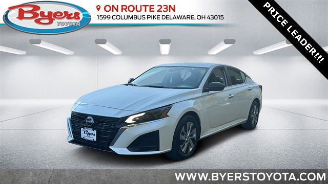Used 2024 Nissan Altima 2.5 S image 1