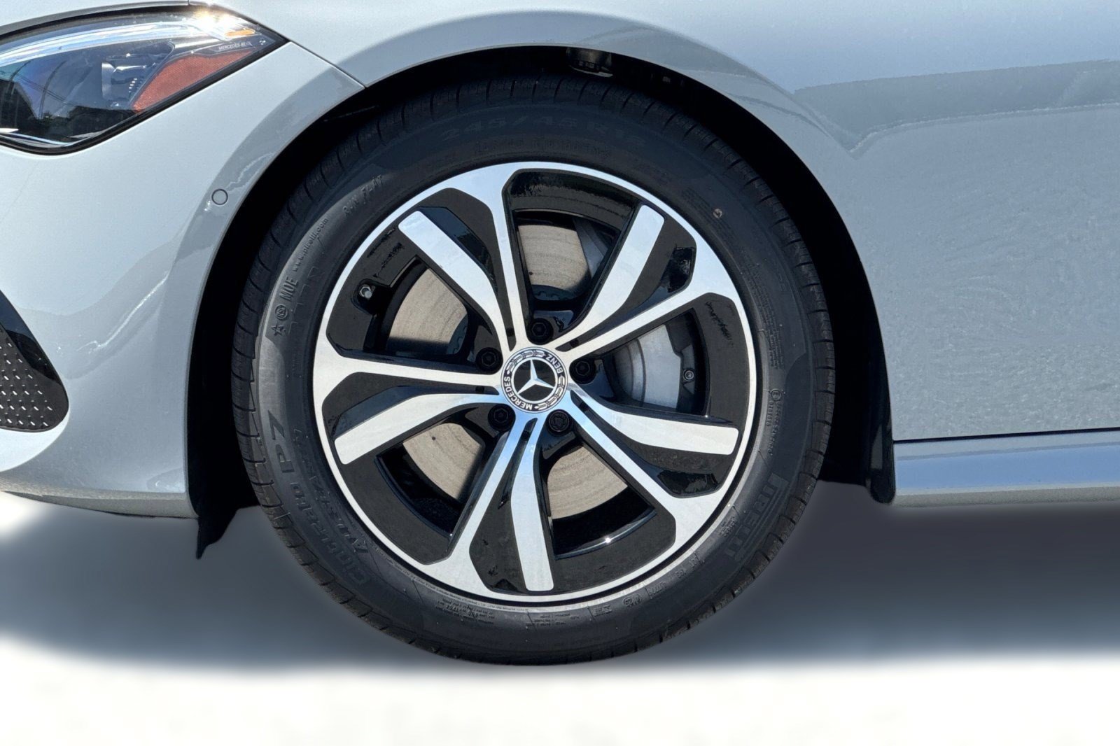 New 2026 Mercedes-Benz CLE 300 4MATIC Coupe image 11