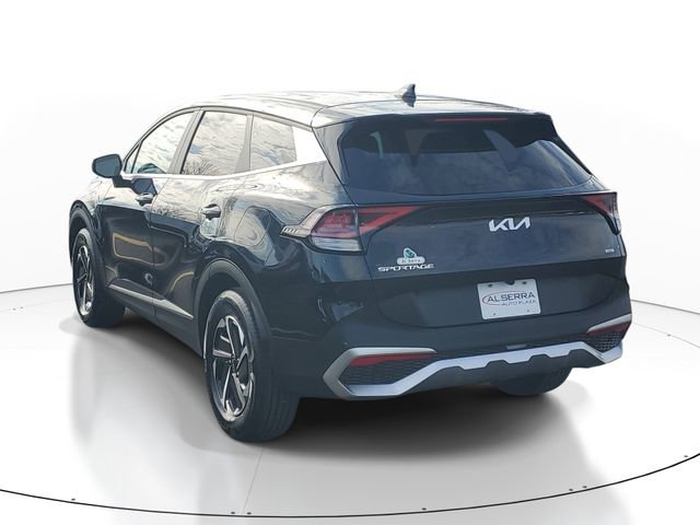 Certified 2023 Kia Sportage LX image 3
