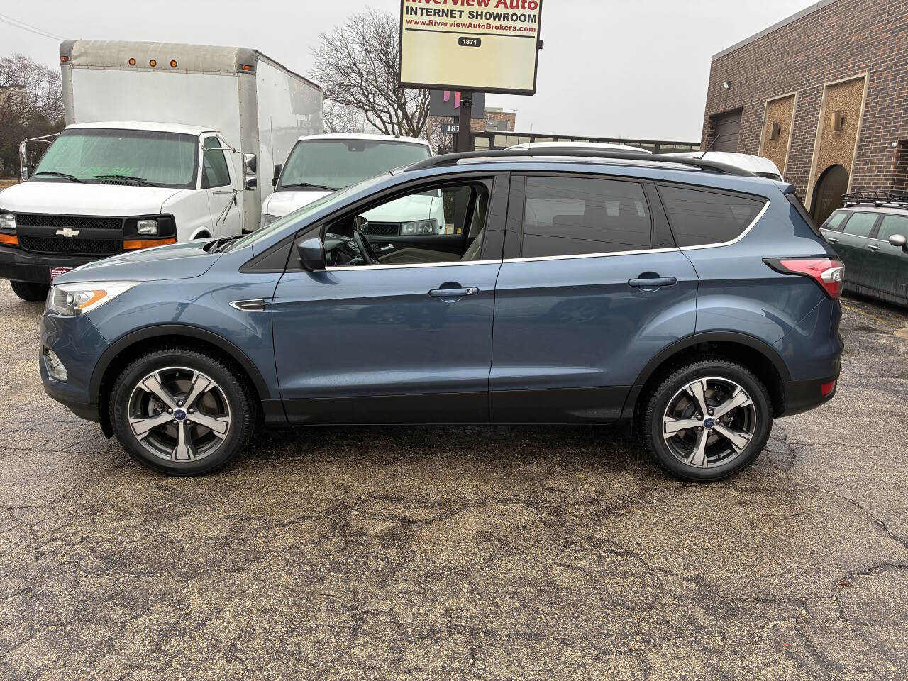 Used 2018 Ford Escape SEL w/ Ford Safe & Smart Package image 9