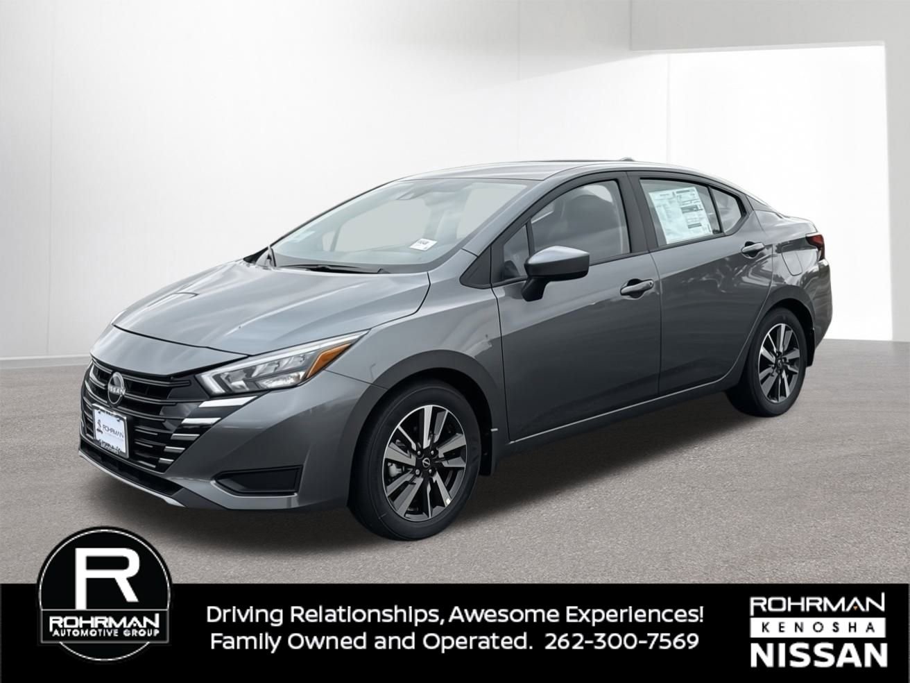 New 2025 Nissan Versa SV w/ Trunk Package