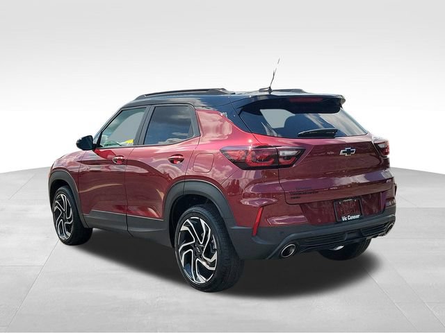 Used 2025 Chevrolet TrailBlazer RS w/ Convenience Package AWD/4WD image 4