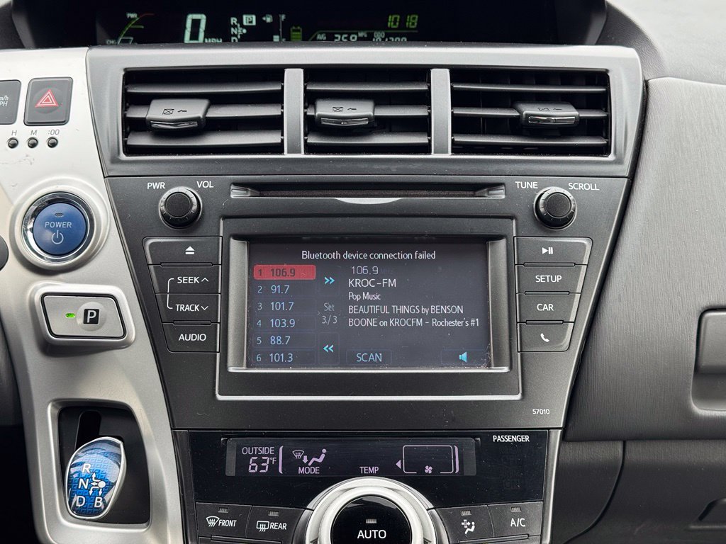 Used 2012 Toyota Prius V Two FWD image 3