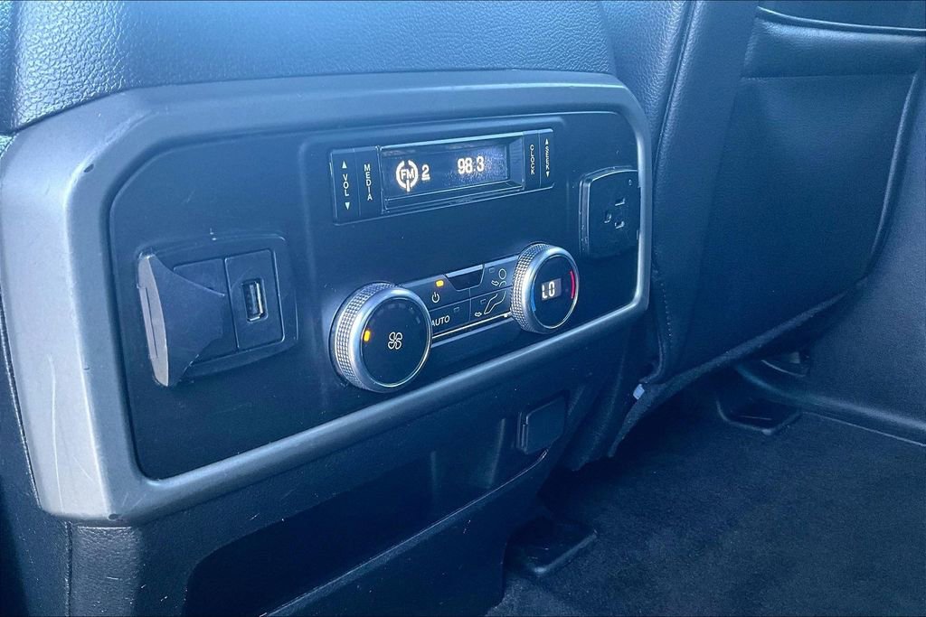 Used 2020 Ford Expedition XLT w/ Equipment Group 202A image 12