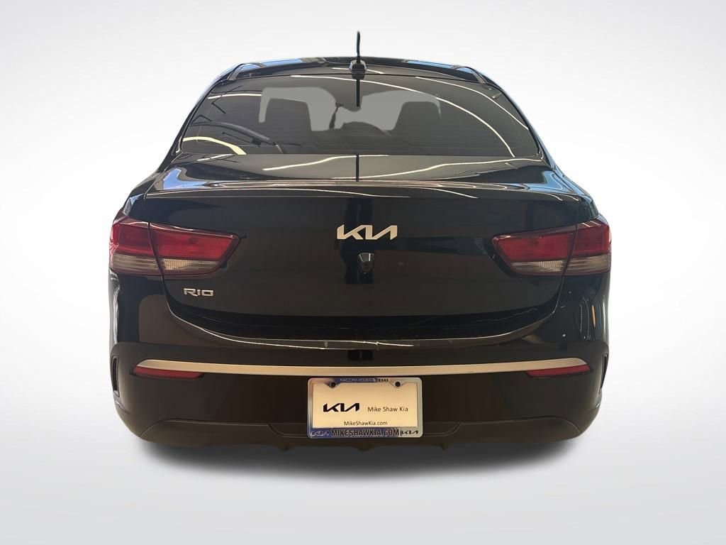Used 2023 Kia Rio LX image 4