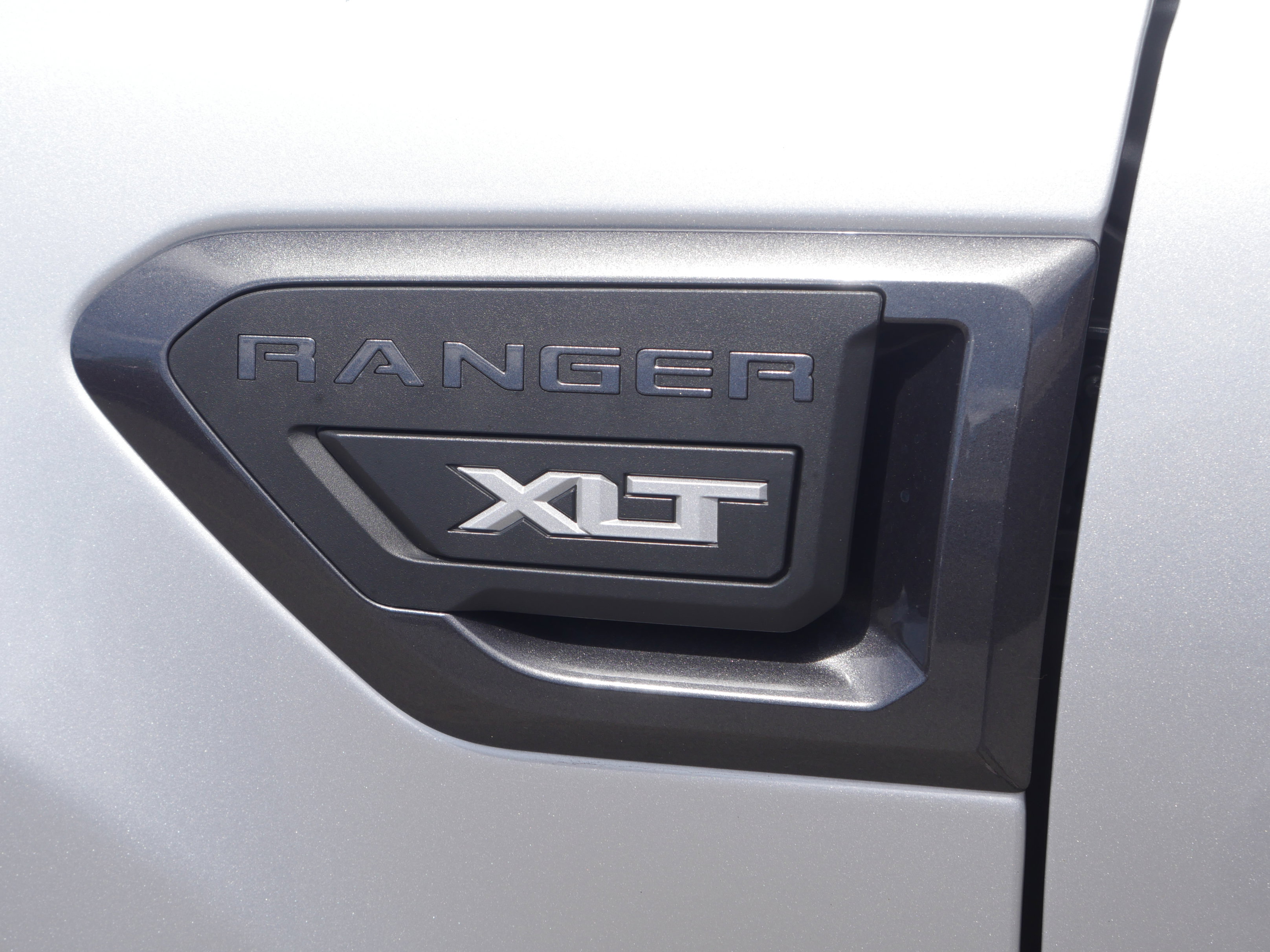Used 2019 Ford Ranger XLT w/ Equipment Group 302A Luxury AWD/4WD image 15