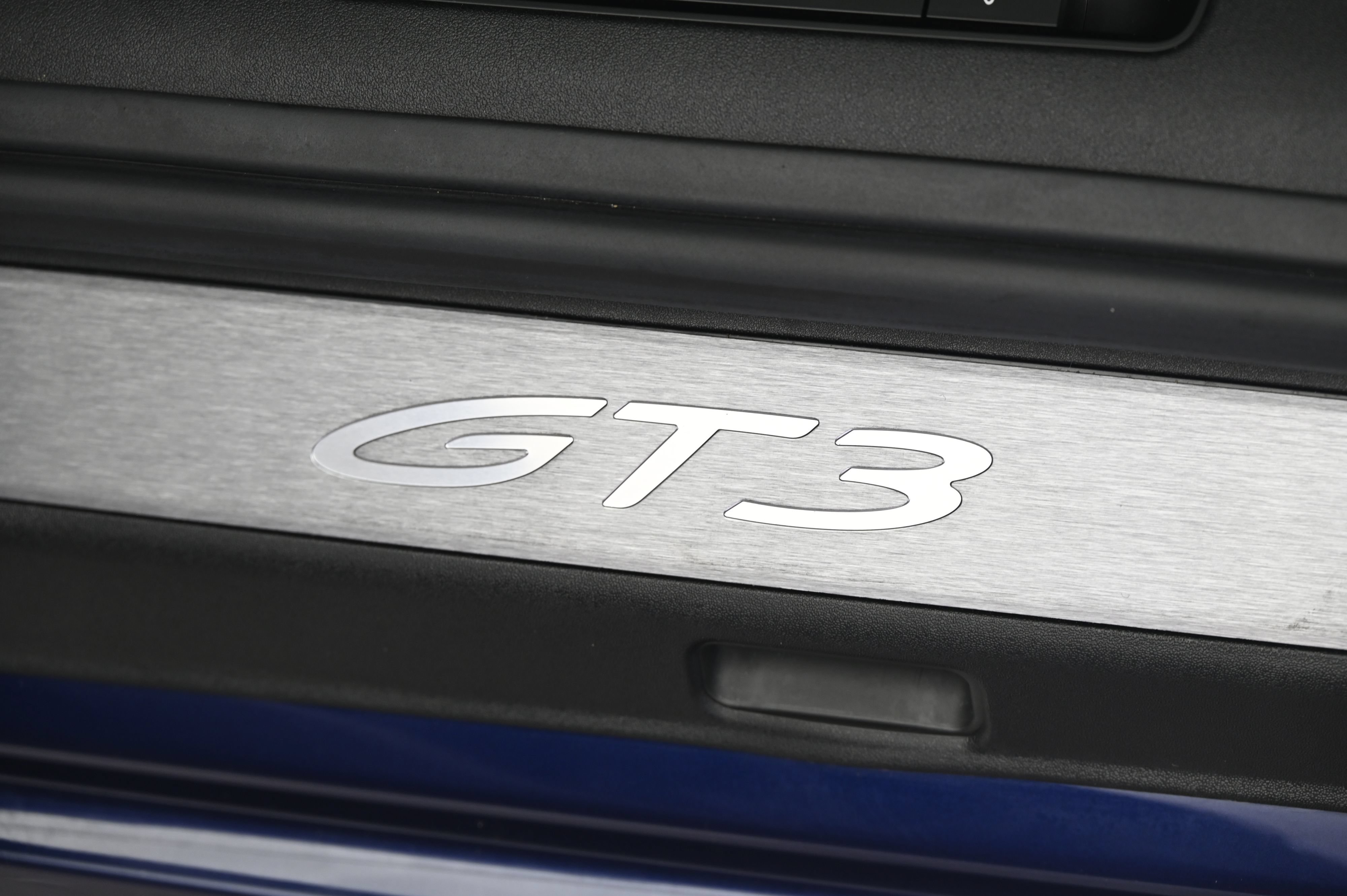 Certified 2024 Porsche 911 GT3 RWD image 23