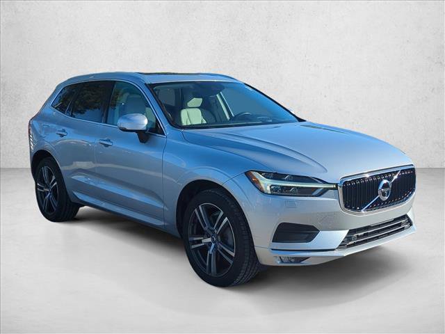 Used 2020 Volvo XC60 T6 Momentum w/ Protection Package Premier AWD/4WD image 3