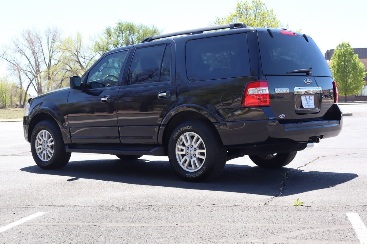 Used 2014 Ford Expedition XLT AWD/4WD image 7
