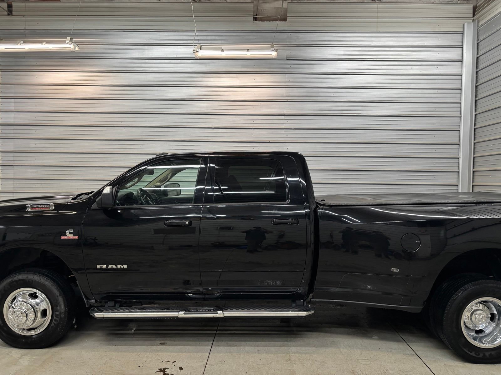 Used 2020 RAM 3500 Big Horn AWD/4WD image 9