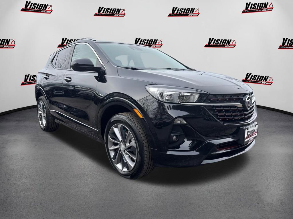 Used 2023 Buick Encore GX Select w/ Sport Touring Package image 3