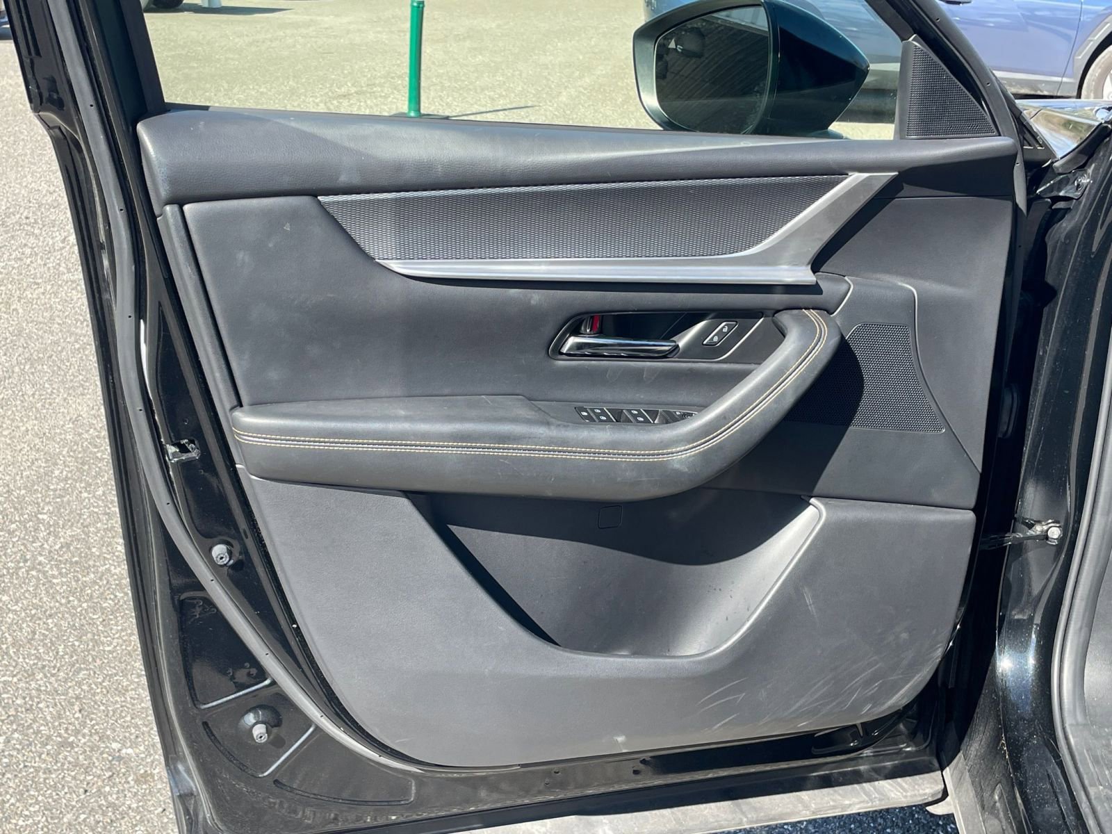 Used 2025 MAZDA CX-70 3.3 Turbo w/ Preferred Package AWD/4WD image 18