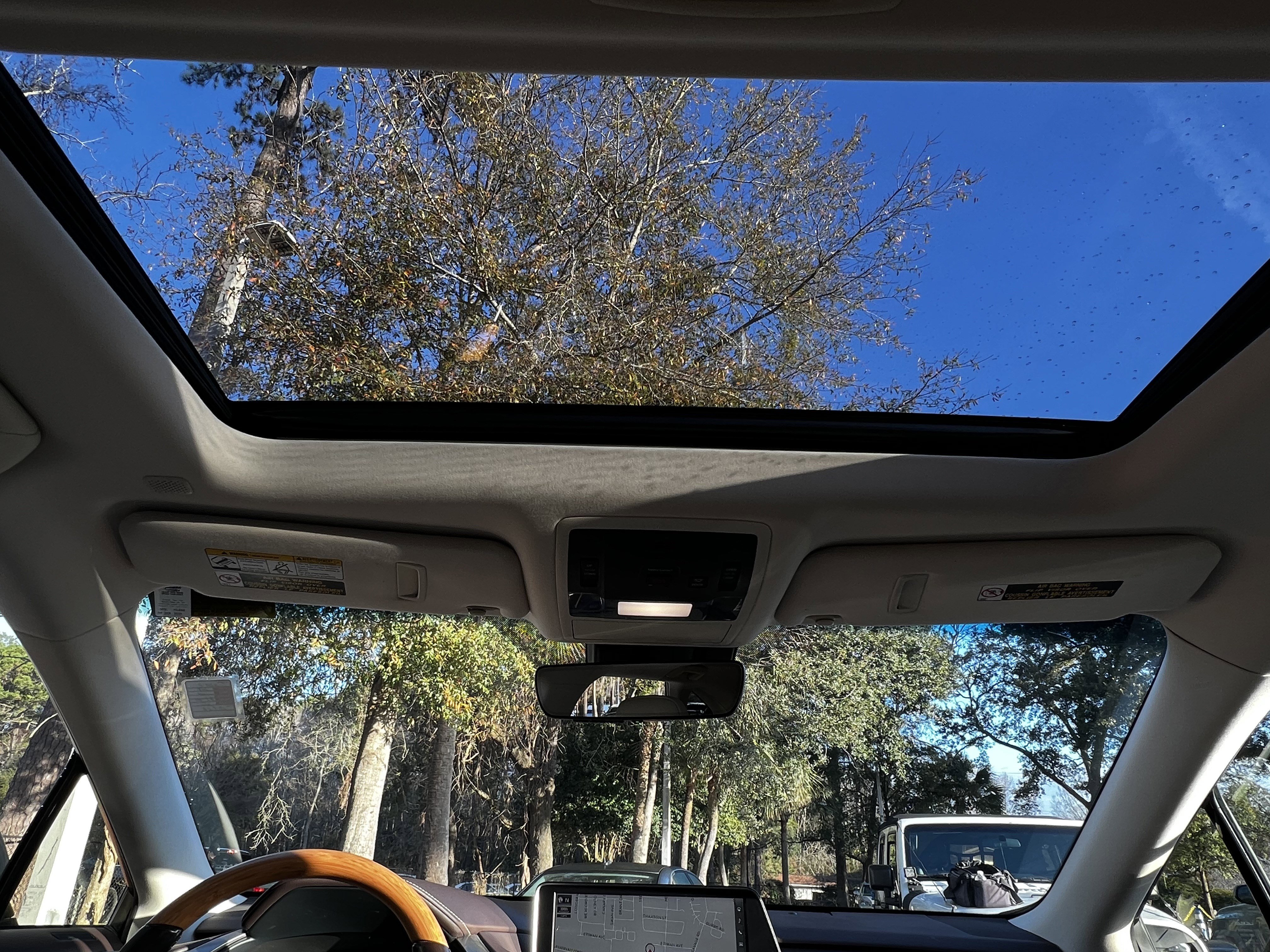 Used 2018 Lexus RX 350L image 37