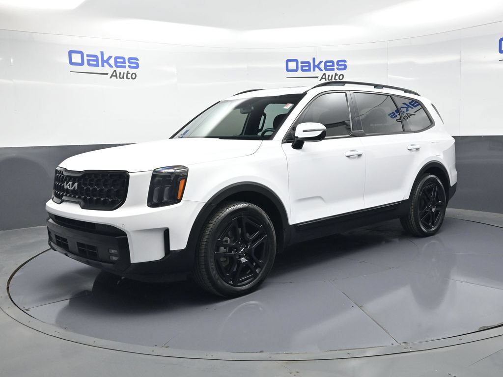 Certified 2024 Kia Telluride SX X-Line AWD/4WD image 3