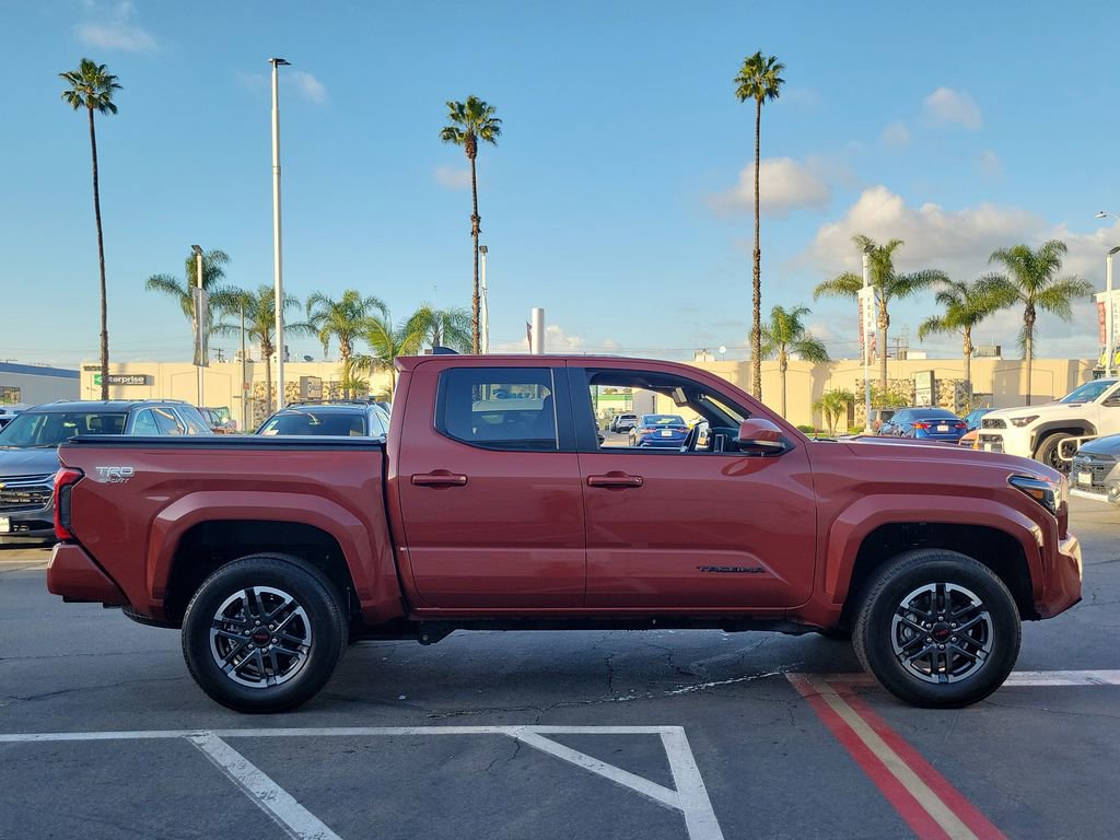 Used 2025 Toyota Tacoma TRD Sport image 31