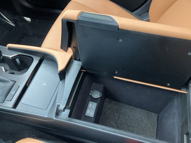 Certified 2024 Lexus ES 350 w/ Premium Package image 9