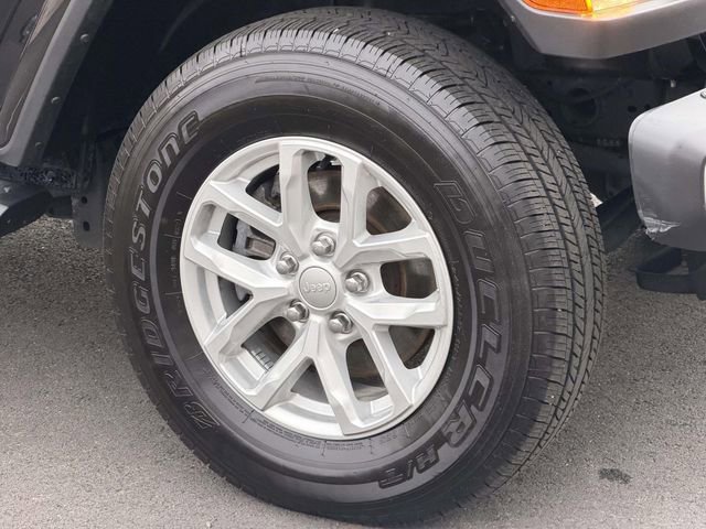 Used 2023 Jeep Gladiator Sport image 7