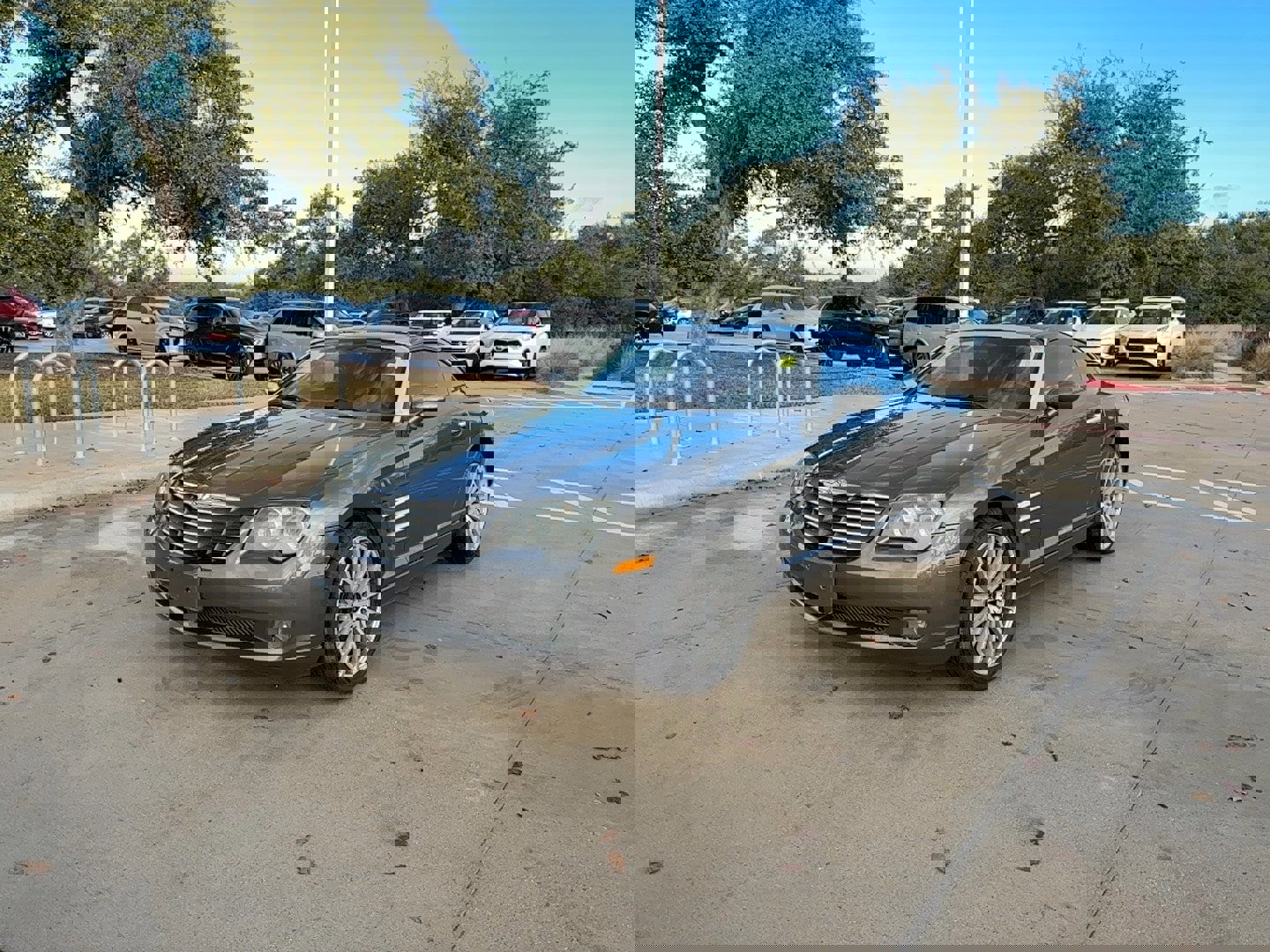 Used 2005 Chrysler Crossfire Limited image 2