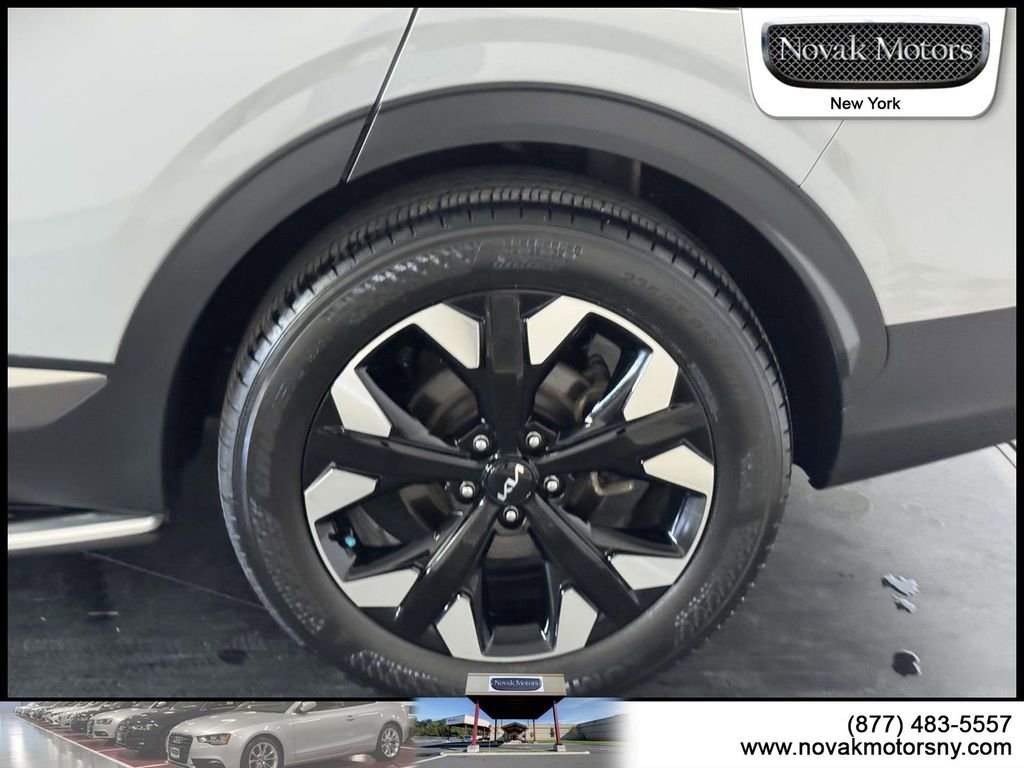 Used 2023 Kia Sportage X-Line w/ X-Line Premium Package AWD/4WD image 6