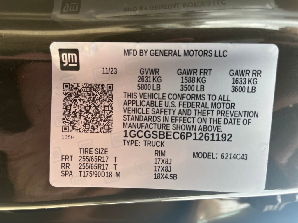 Used 2023 Chevrolet Colorado W/T RWD image 30