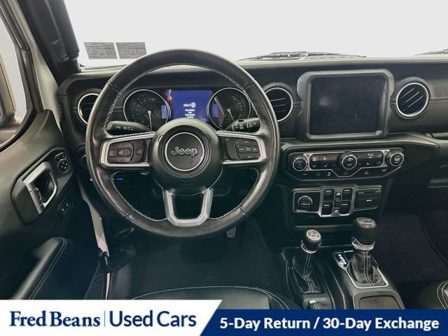 Used 2022 Jeep Wrangler Unlimited Sahara w/ Cold Weather Group AWD/4WD image 30