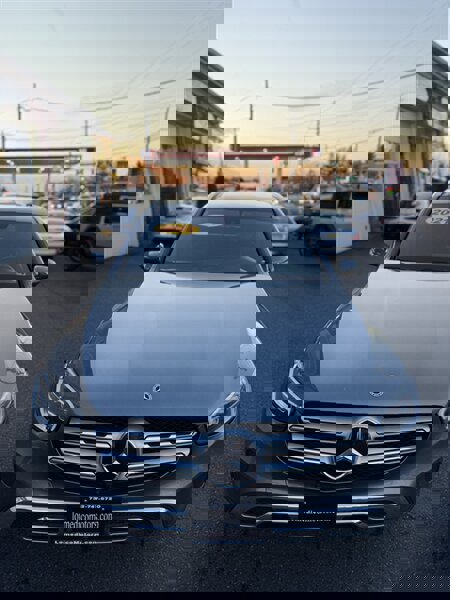 Used 2021 Mercedes-Benz GLC 300 4MATIC image 7