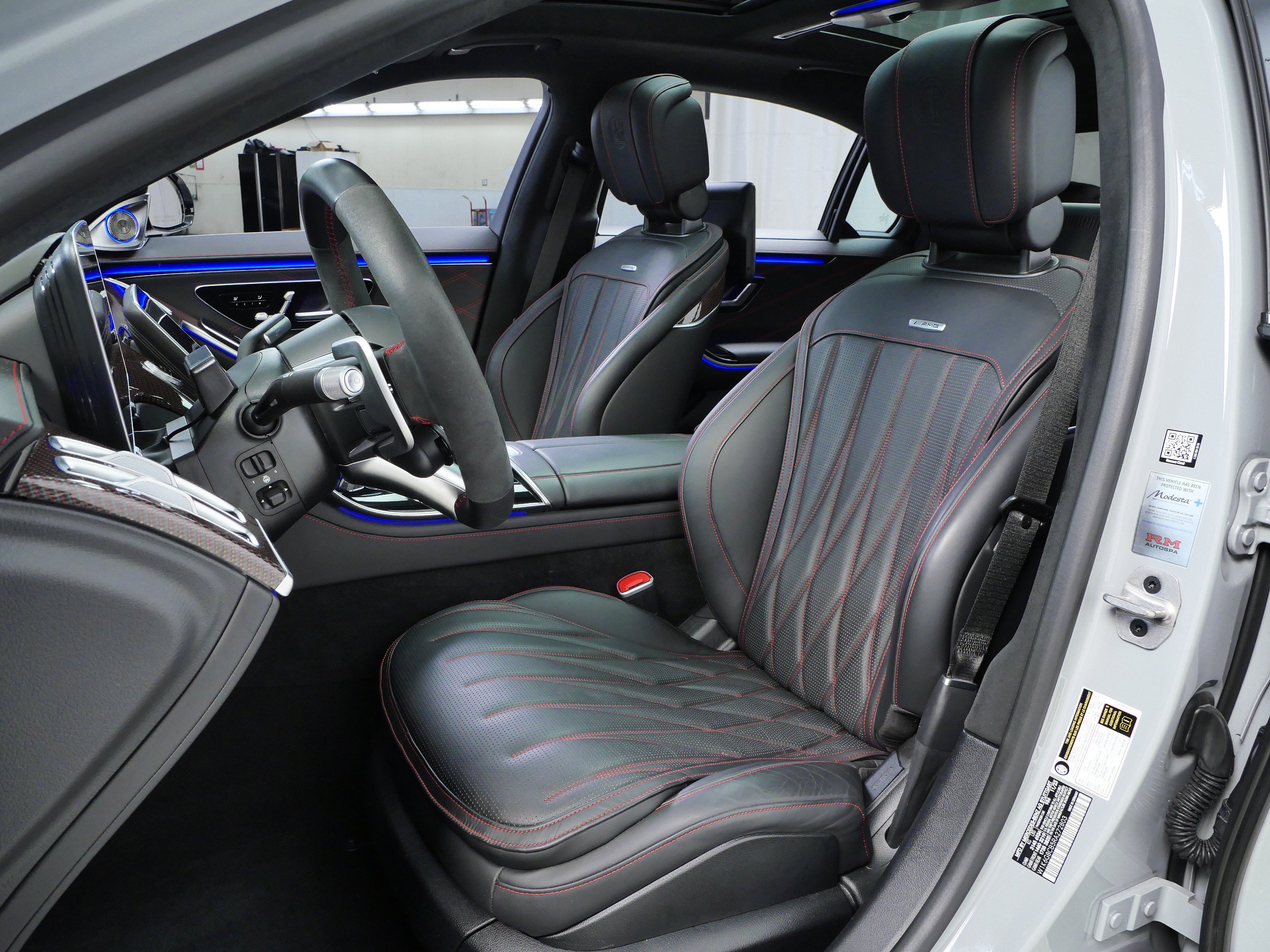 Used 2024 Mercedes-Benz S 63 AMG S image 2