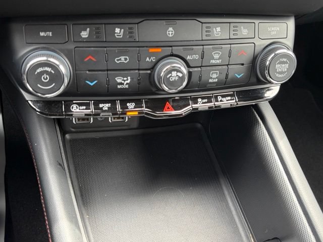 Used 2024 Dodge Durango GT AWD/4WD image 23