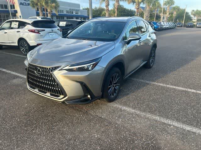 Used 2024 Lexus NX 250 FWD image 3