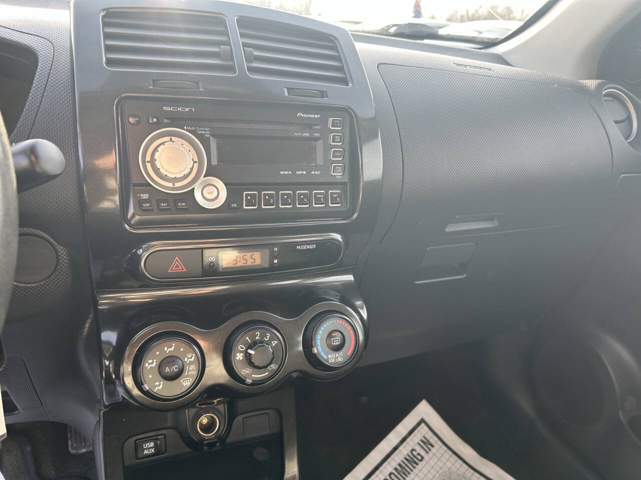 Used 2010 Scion xD FWD image 11