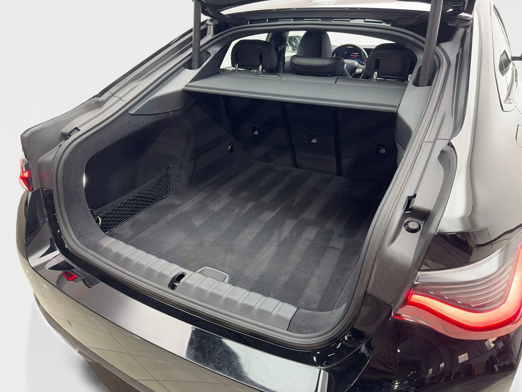 Used 2023 BMW i4 eDrive35 image 79