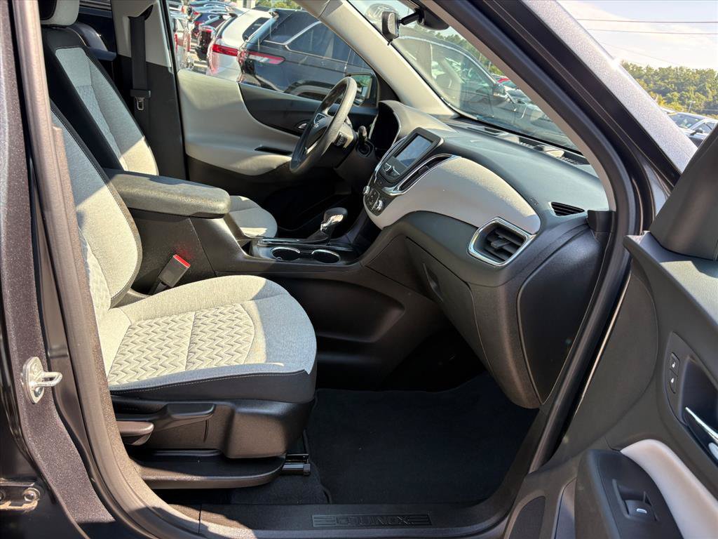 Used 2022 Chevrolet Equinox LT FWD image 18