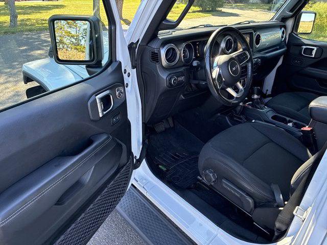 Certified 2020 Jeep Wrangler Unlimited Sahara w/ Cold Weather Group image 24