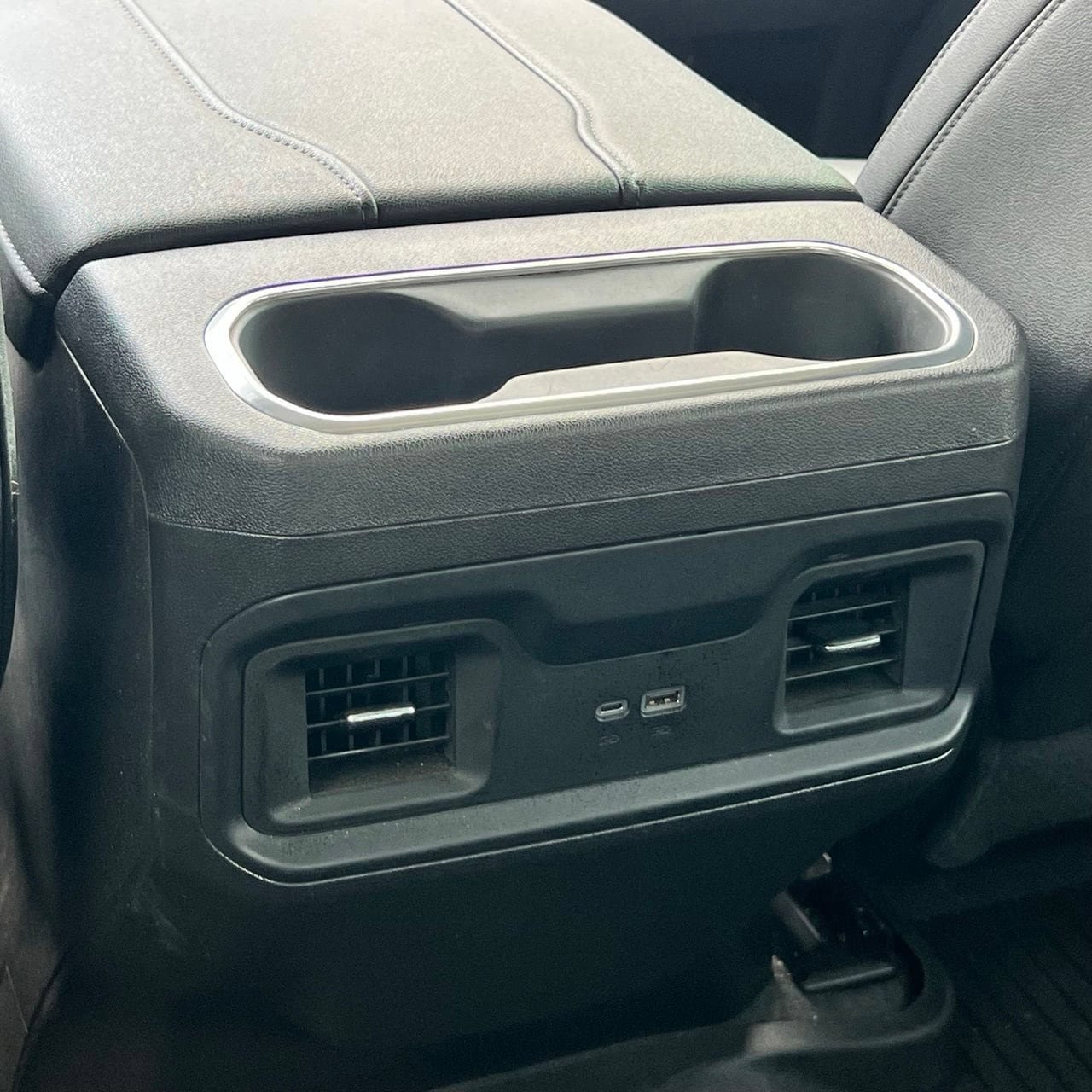 Certified 2024 Chevrolet Silverado 1500 LT Trail Boss w/ Convenience Package II AWD/4WD image 23