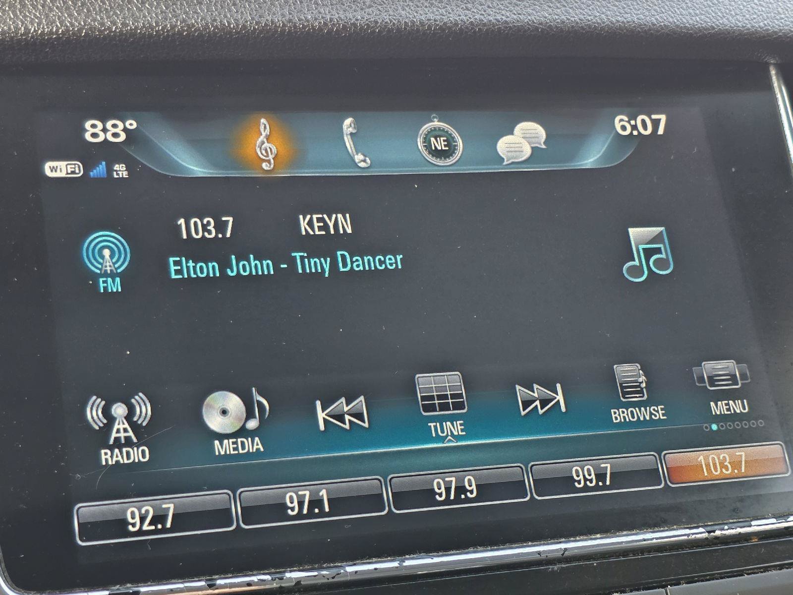 Used 2020 Buick Encore Preferred FWD image 21