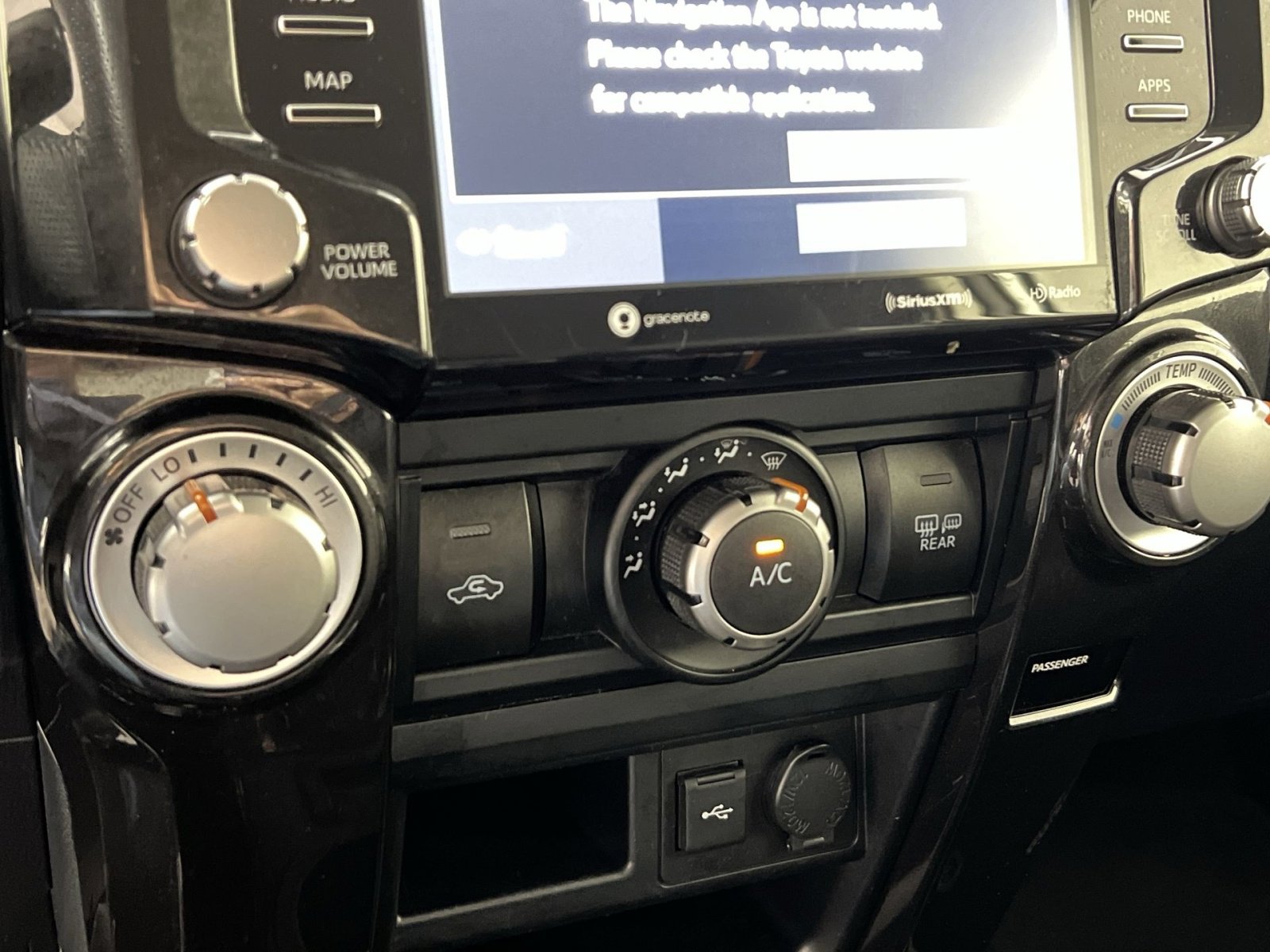 Used 2024 Toyota 4Runner TRD Off-Road image 21