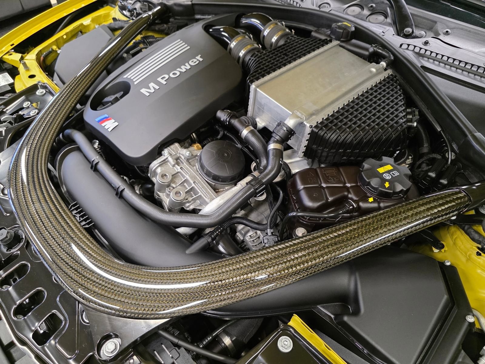 Used 2015 BMW M4 Coupe image 39