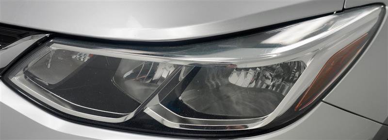 Used 2018 Chevrolet Cruze LS image 34