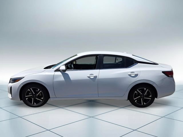 Used 2024 Nissan Sentra SV FWD image 8