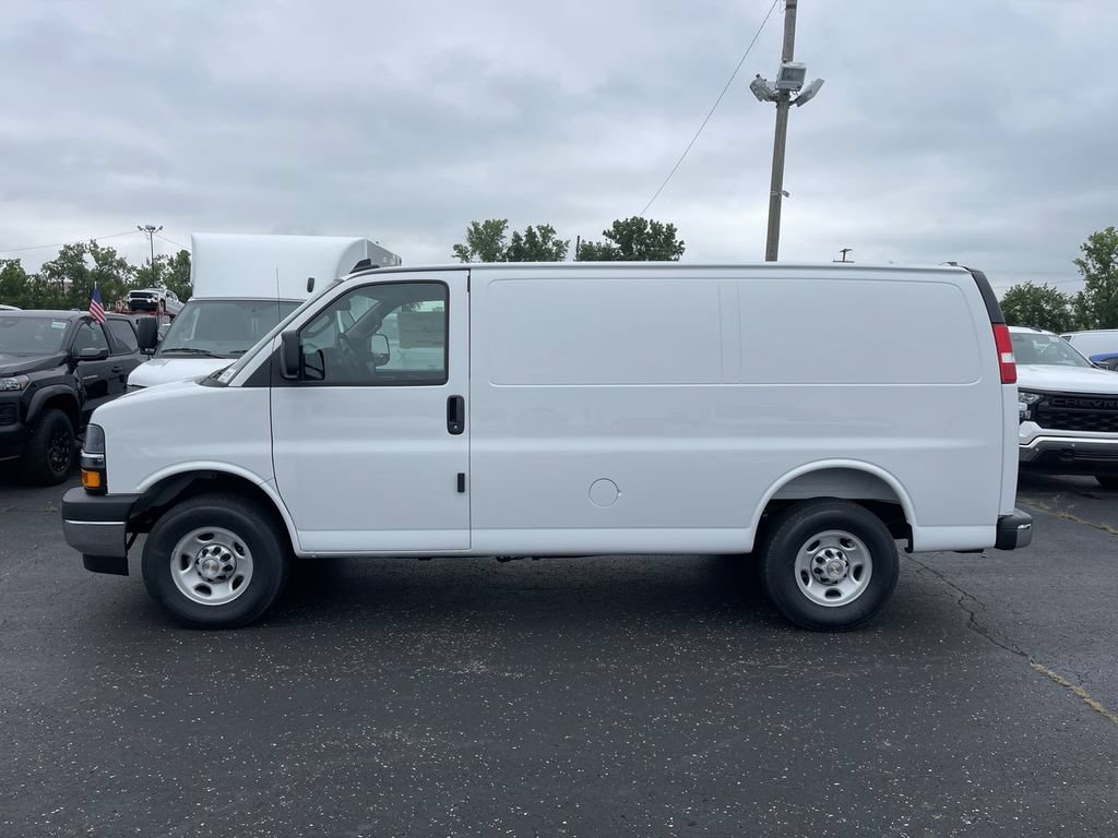 New 2025 Chevrolet Express 2500 w/ Driver Convenience Package RWD image 3