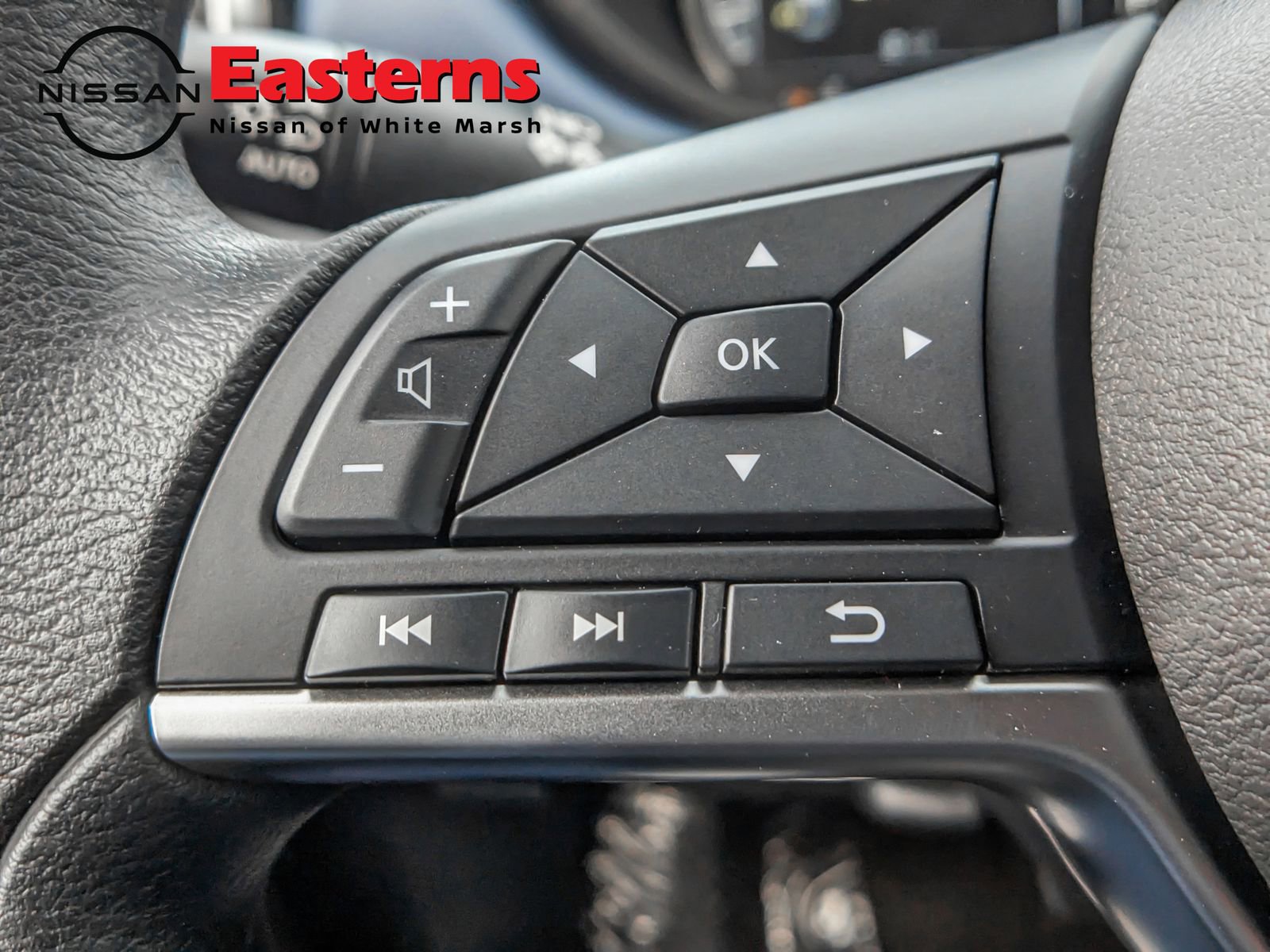 New 2025 Nissan Versa SV w/ Trunk Package image 15