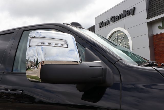 Used 2025 RAM 2500 Laramie w/ Towing Technology Group image 2