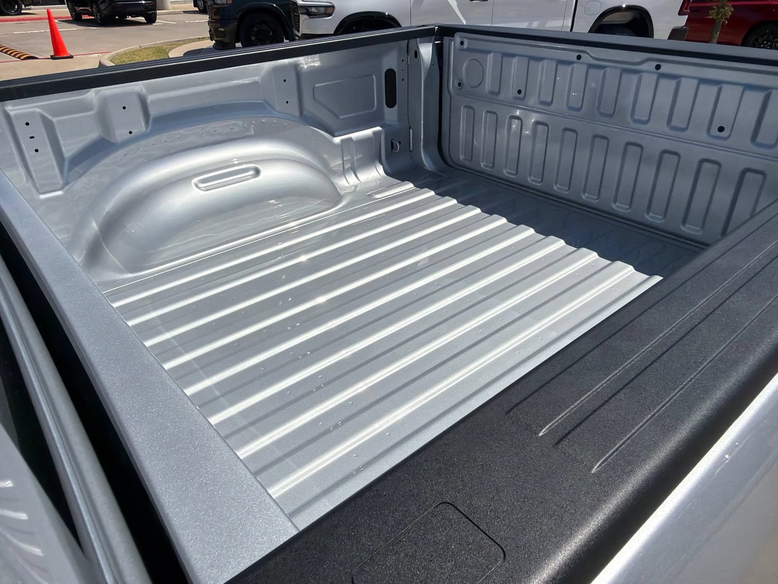 New 2027 RAM 1500 4x4 Crew Cab image 17