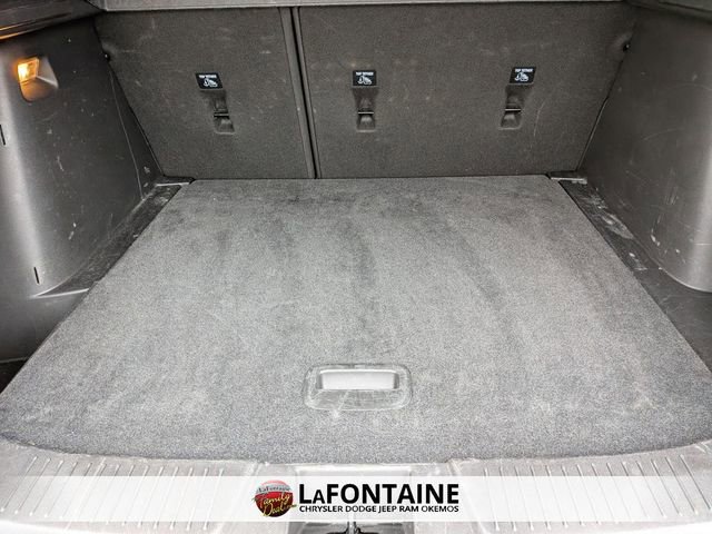 Used 2025 Chevrolet Trax LT w/ LT Convenience Package image 26