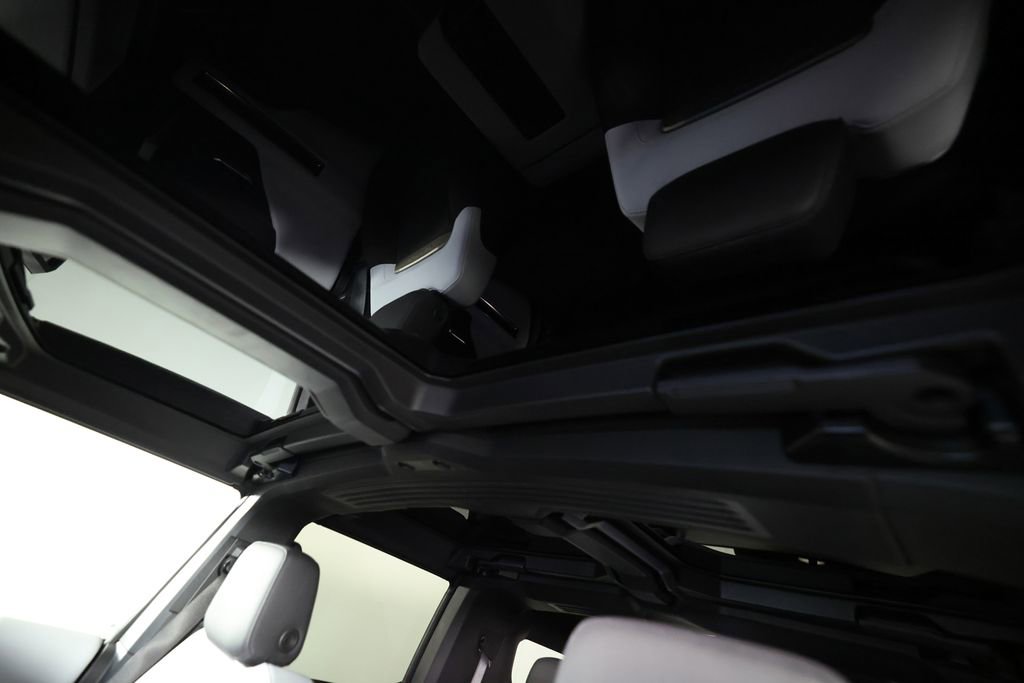 Used 2025 GMC Hummer EV 3X image 40
