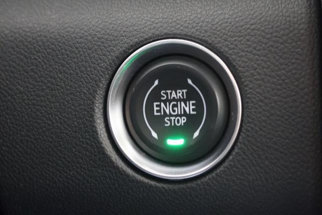 Used 2024 GMC Acadia Denali AWD/4WD image 16